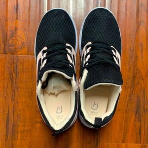 **SOLD** JustFab Shoes